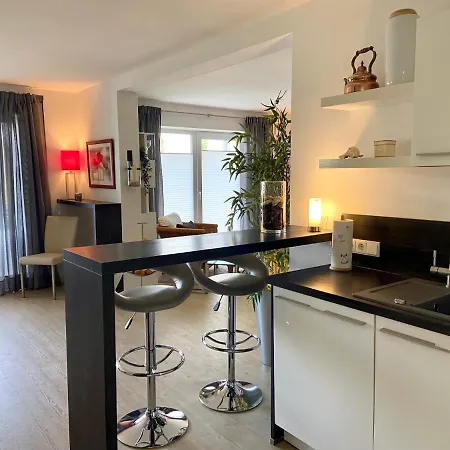 Apartment 3000 -